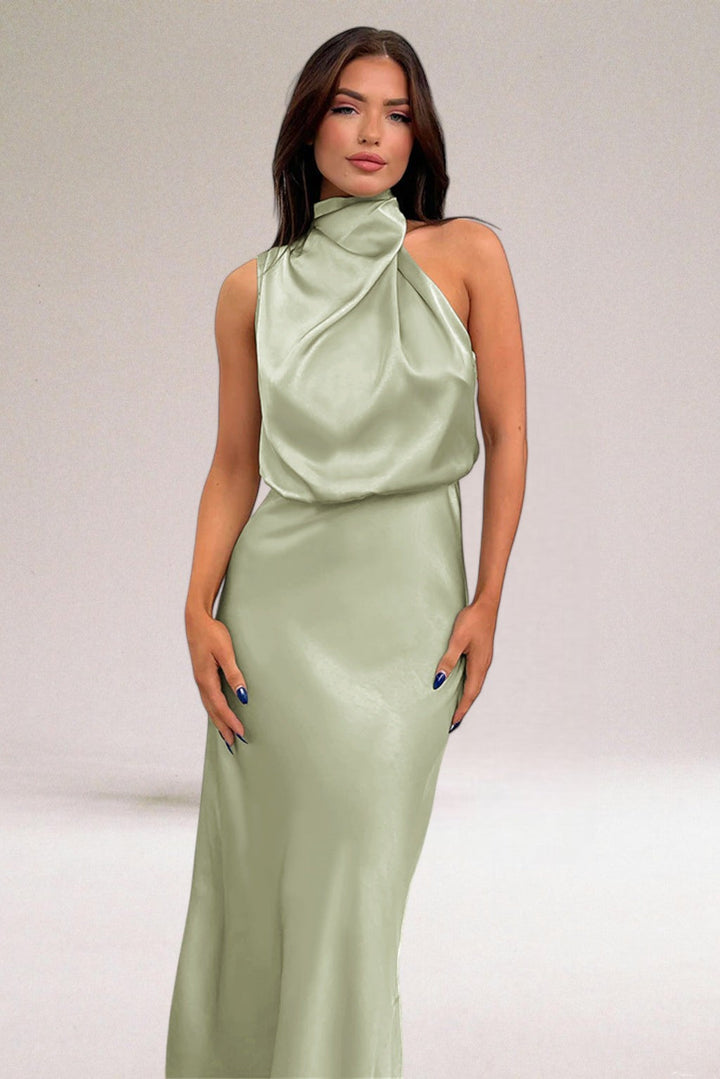 Nina – Elegant Halterneck Dress
