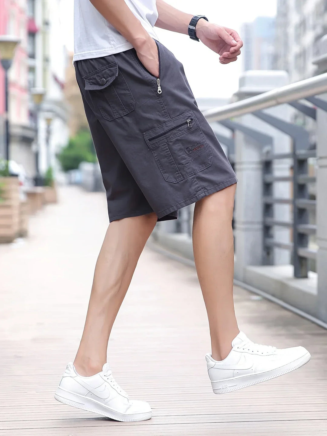 The Calder – Lightweight Cargo Shorts with Pocket