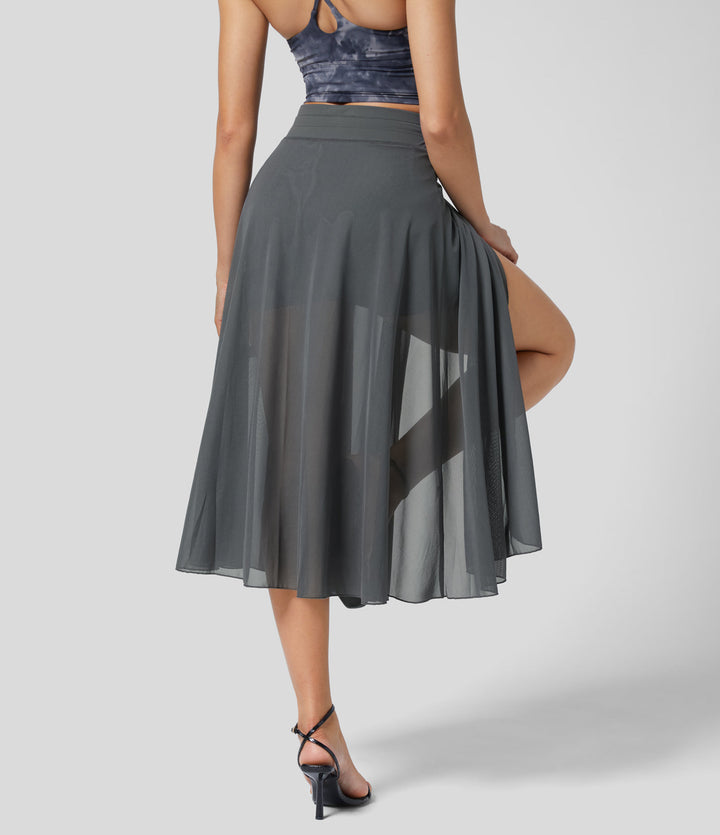Litvia – Timeless Midi Skirt Elegance with a Playful Touch