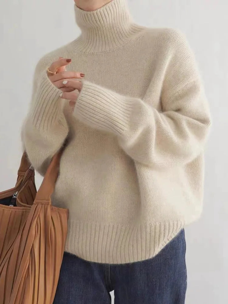 Ladies’ Wool Turtleneck Sweater
