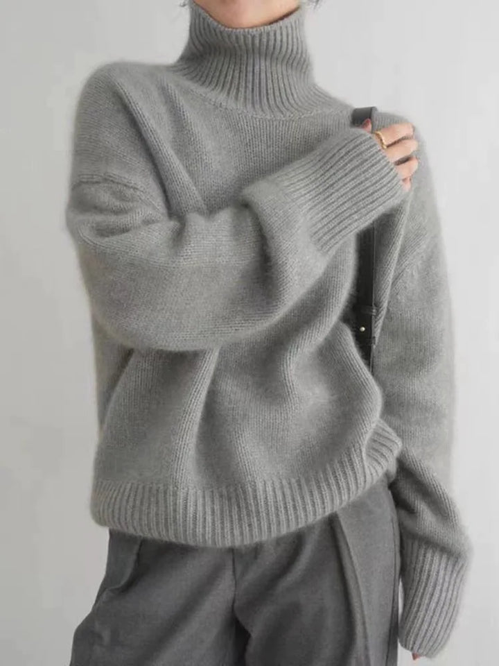 Ladies’ Wool Turtleneck Sweater