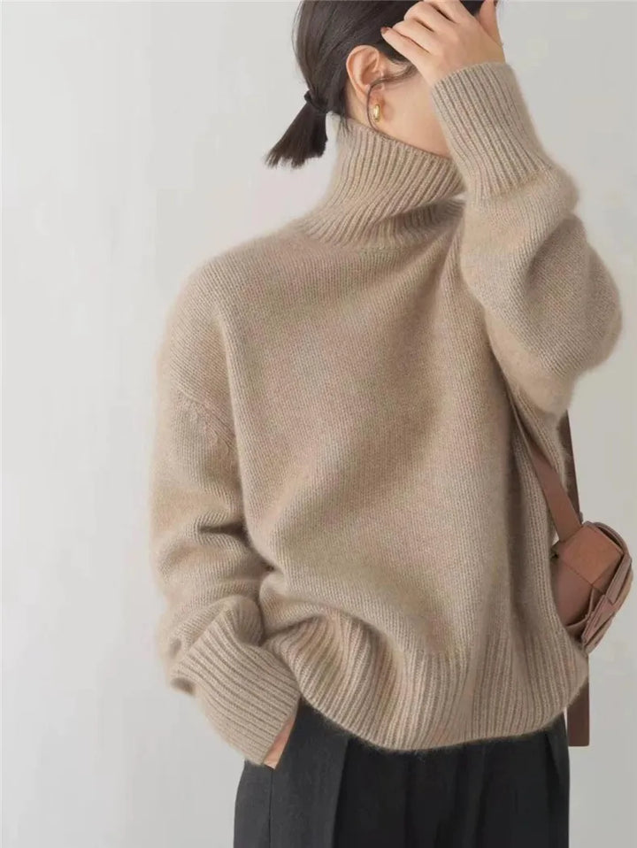 Ladies’ Wool Turtleneck Sweater