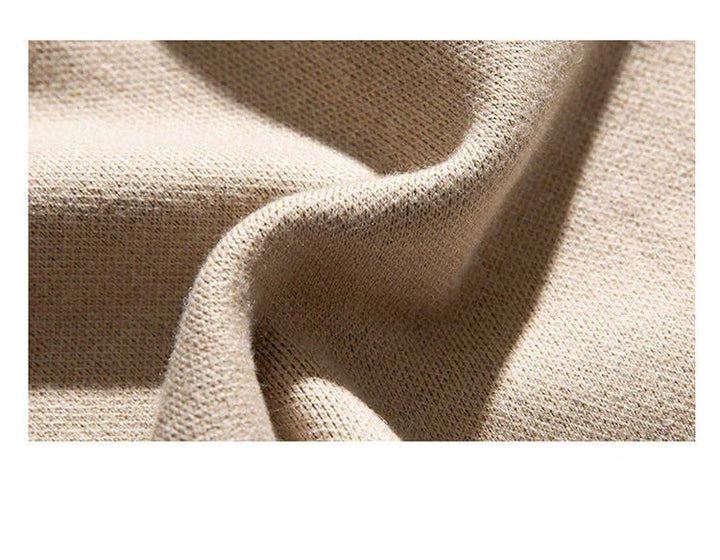 Nebelkatze Sweater – Mystical Comfort and Style