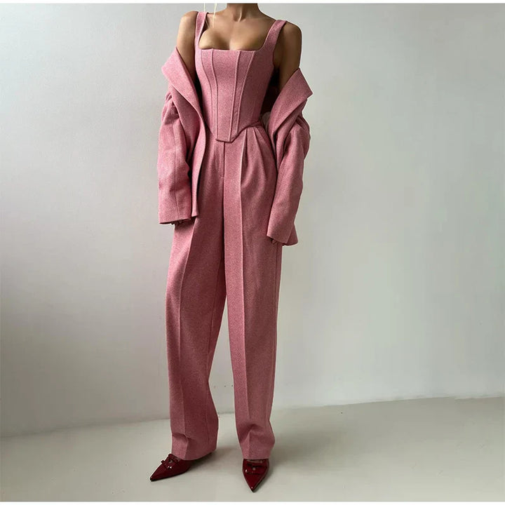 Feline – Elegant Three-Piece Set