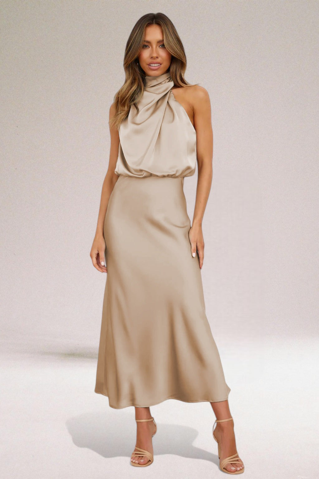 Nina – Elegant Halterneck Dress