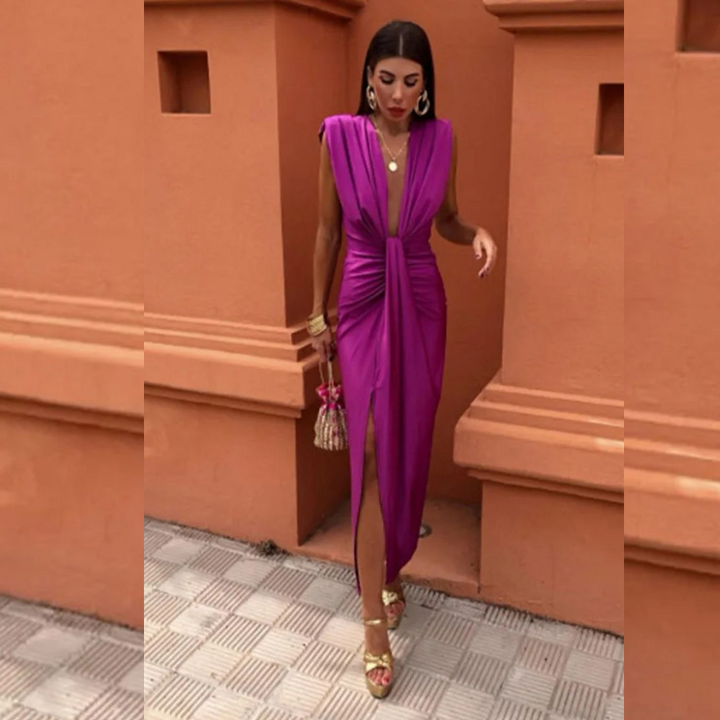 Isa – Pure Elegance & Seductive Charm