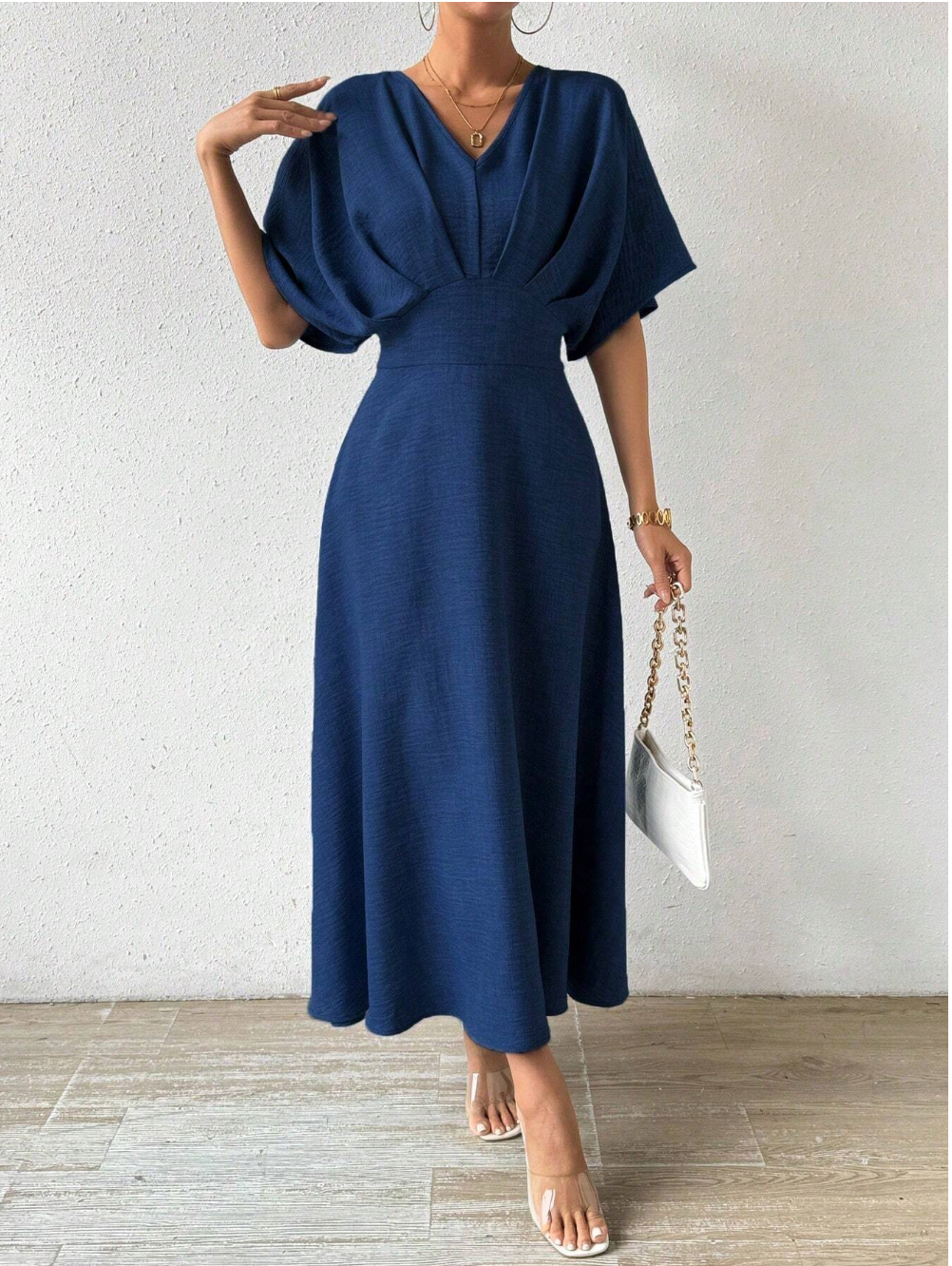 Adeline – The Perfect Blend of Elegance & Comfort