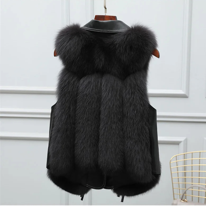 Dilara – Luxurious Faux Fur Vest