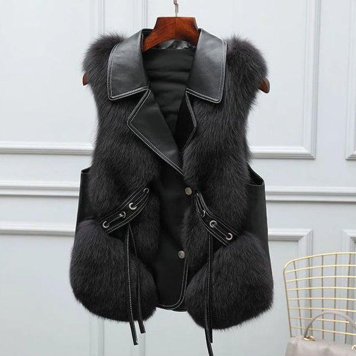 Dilara – Luxurious Faux Fur Vest