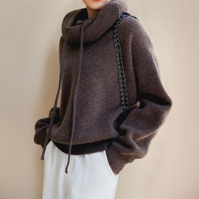 Lia – Fine Merino Turtleneck Sweater