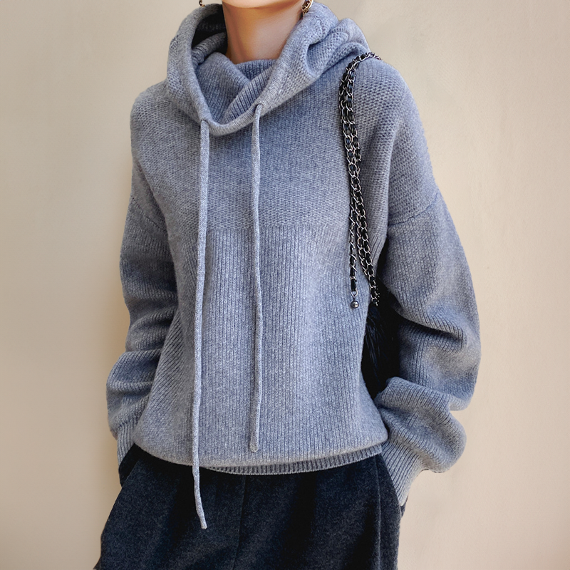 Lia – Fine Merino Turtleneck Sweater