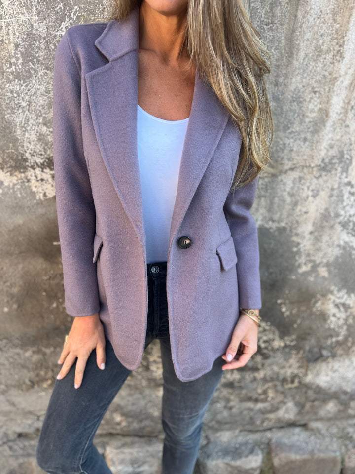 Elisa – Classic One-Button Blazer