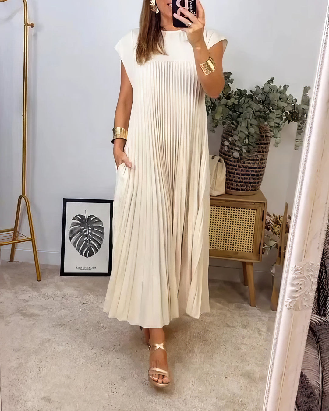 Larissa – The Perfect Blend of Elegance and Comfort for Every Occasion